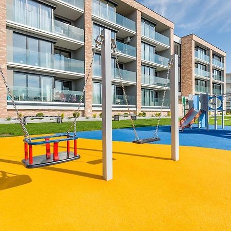 Apartament Z 1 Sypialnia Retro Deluxe 60 F Perlowa Przystan - Holiday City Kołobrzeg Buitenkant foto