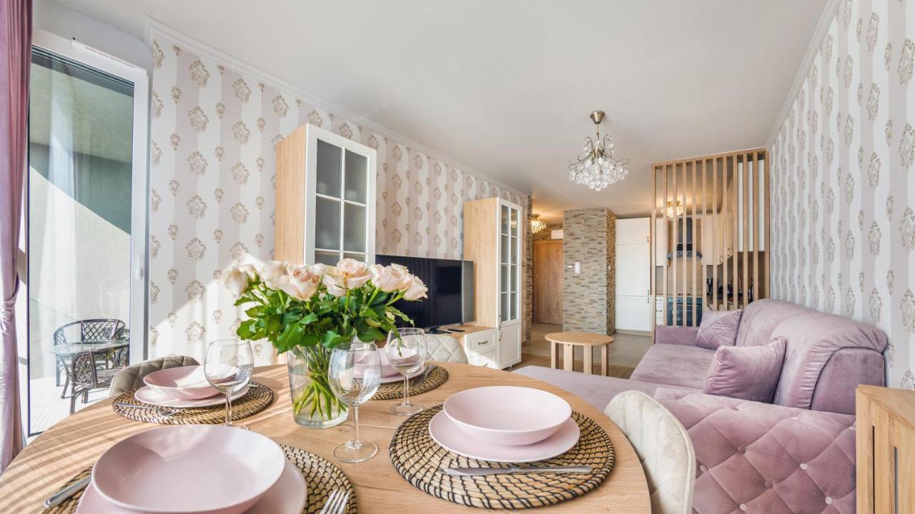 Apartament Z 1 Sypialnia Retro Deluxe 60 F Perlowa Przystan - Holiday City Kołobrzeg Buitenkant foto
