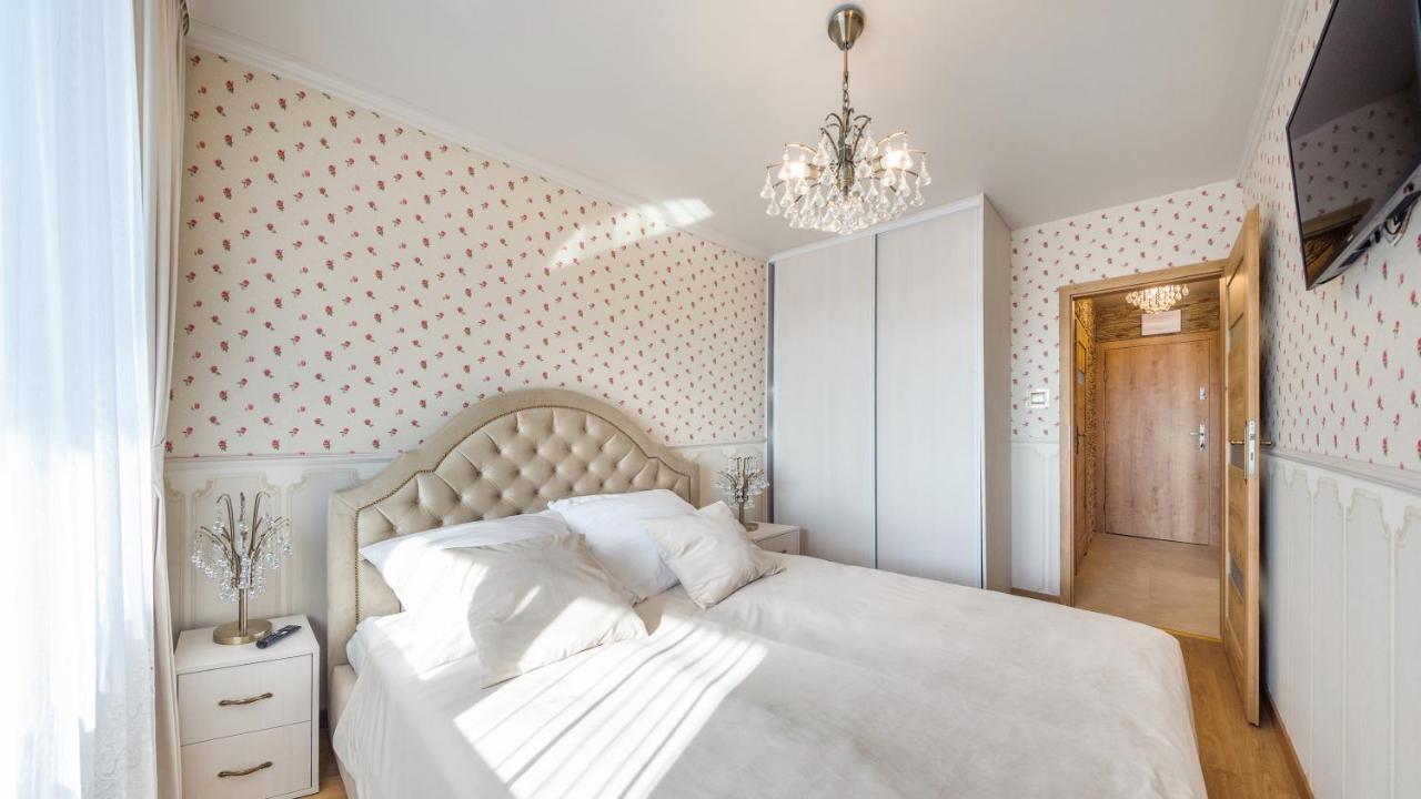 Apartament Z 1 Sypialnia Retro Deluxe 60 F Perlowa Przystan - Holiday City Kołobrzeg Buitenkant foto
